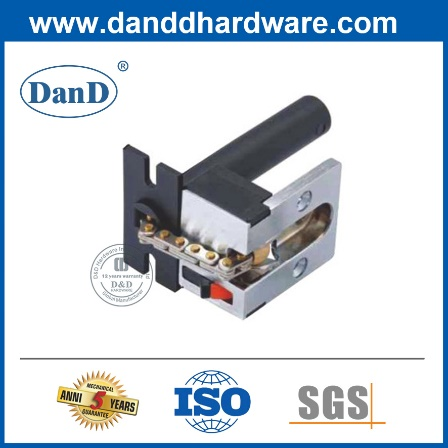 verrouillage de la cha&icirc;ne de porte