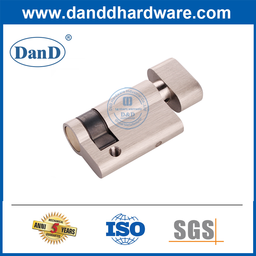 Demi-cylindre avec incendie