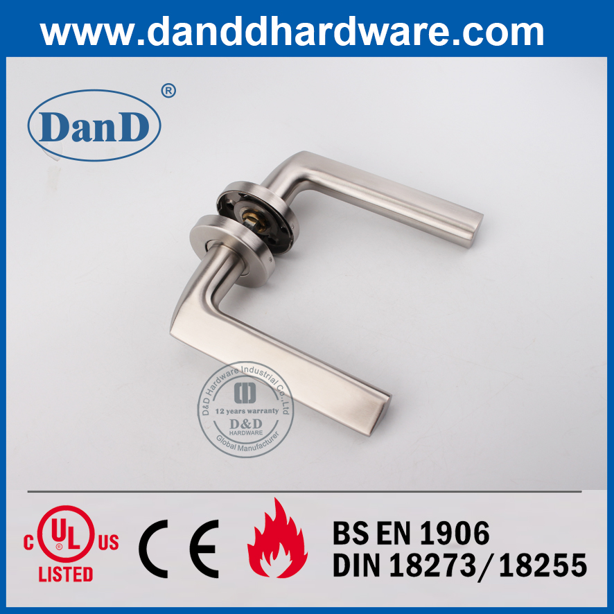 Poignée de porte d'acier inoxydable de l'acier inoxydable européen 304 DDSH016