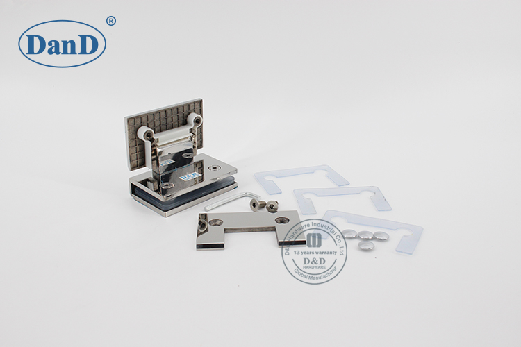 Charni&egrave;re en verre