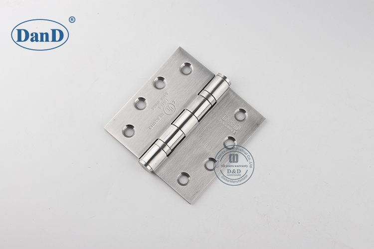 Charni&egrave;res de porte